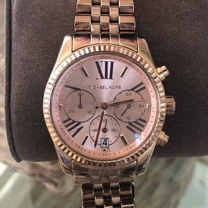 Michae Kors rose gold watch